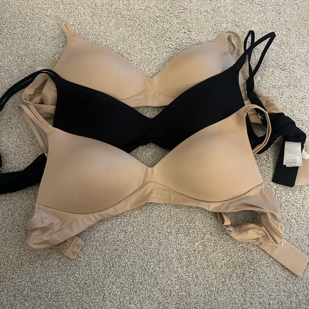 Bundle of 3 Aerie Sunnie Wireless Push Up Bras Nude Black 32B